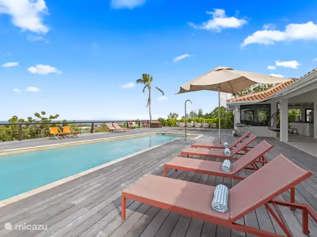 Villa Gran Vista | Curaçao, Banda Abou (ouest), Coral Estate, Rif St.Marie - villa La Villa Gran Vista est située sur Villa Park Coral Estate, un magnifique complexe hôtelier sur Banda Abou.