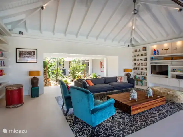 Villa Gran Vista | Curaçao, Banda Abou (ouest), Coral Estate, Rif St.Marie - villa Salon avec télévision et système de son.
