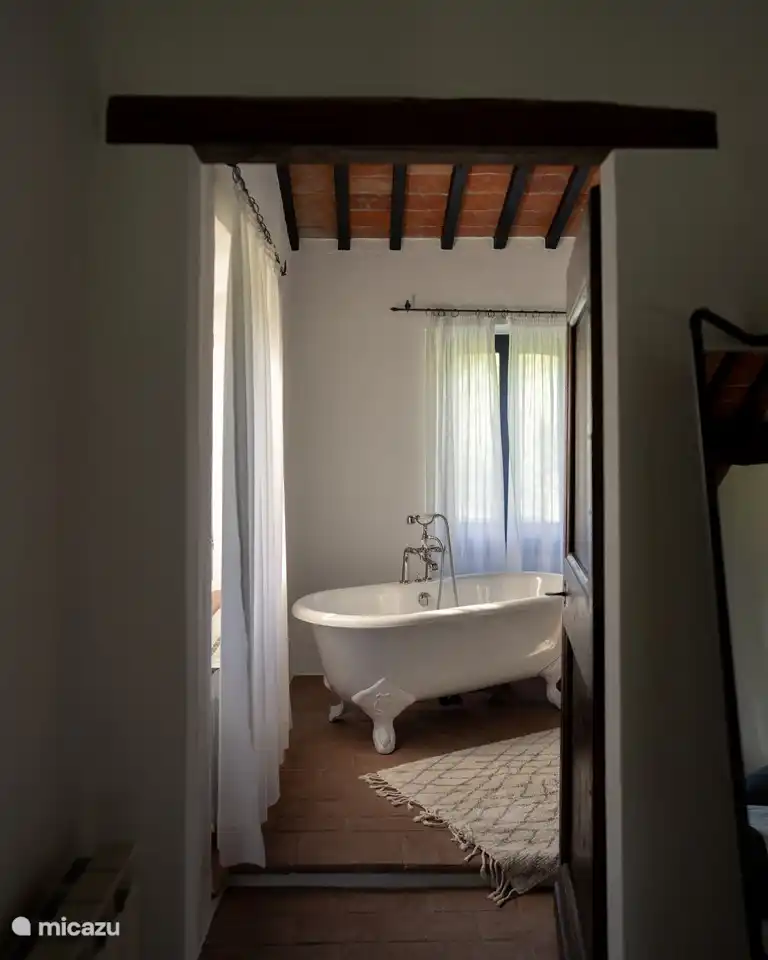 Badezimmer Master-Schlafzimmer