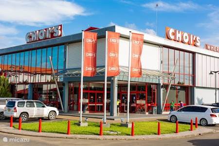 Choi's, supermarkt met europese standaard
