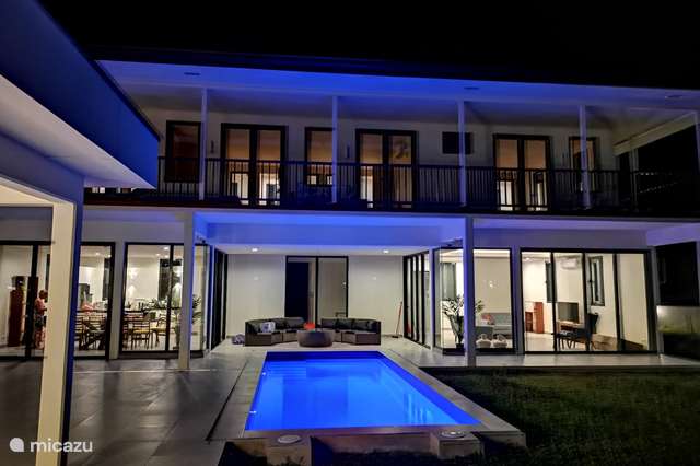 Vakantiehuis Suriname – villa Colonial style Paramaribo mansion