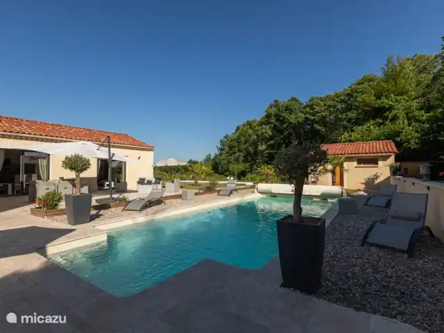 Aurélia Sarlat | France, Dordogne, Sarlat-la-Canéda - maison de vacances piscine