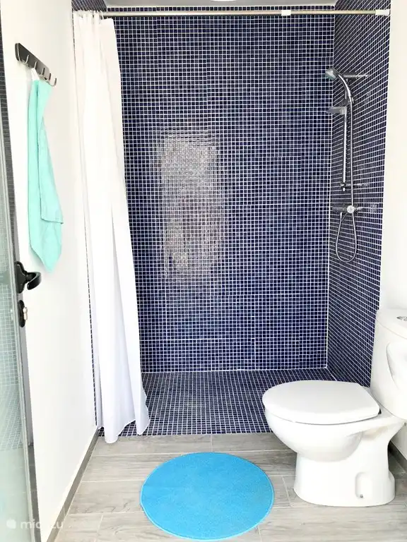 Casa Épica - Douche extérieure avec WC