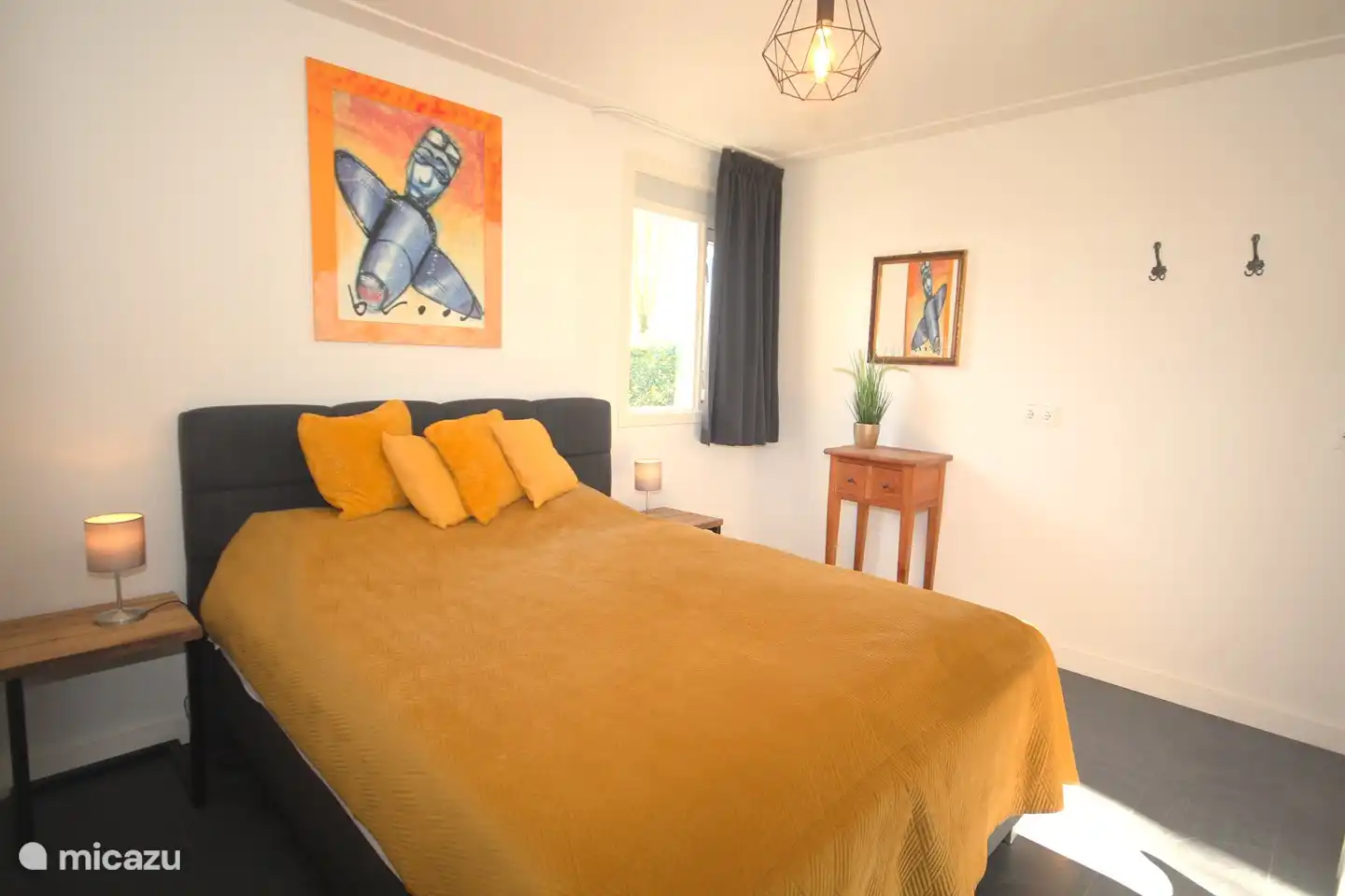 Toutes les chambres ont des moustiquaires.