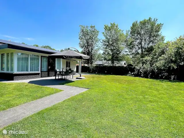Bungalow Bavelds Home incl. Airco huren in Nederland, Overijssel, Denekamp - bungalow De bungalow beschikt over 700m² omheinde tuin.