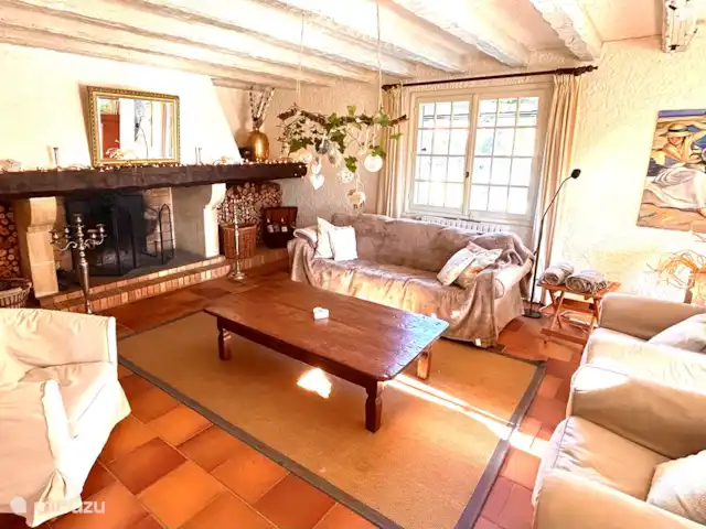 Villa Lou Jas | France, Var, Bagnols-en-Forêt - villa Le salon cosy avec grande cheminée