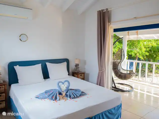 Villa Da Jo | Curaçao, Banda Abou (ouest), Coral Estate, Rif St.Marie - villa Grande chambre avec salle de bain et WC