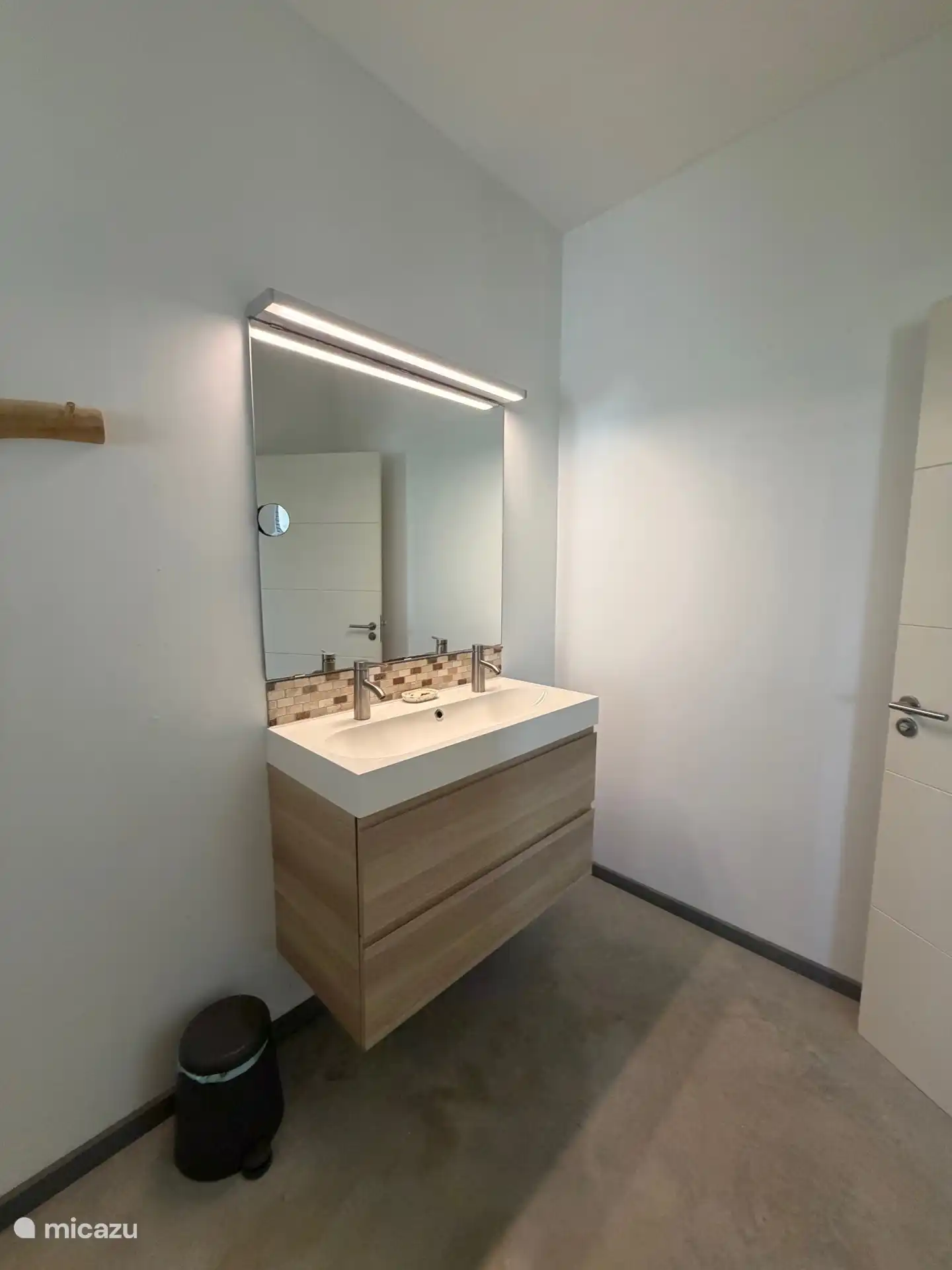 Slaapkamer 1 douche en toilet