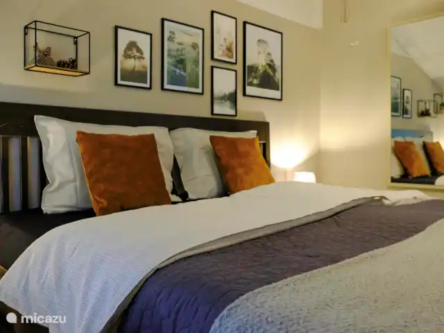 Huisje 78 in Drenthe huren in Nederland, Drenthe, Exloo - bungalow Overnacht in deze ruime tweepersoonskamer. De bedden kunnen uit elkaar gezet worden. Een goede nachtrust gegarandeerd.