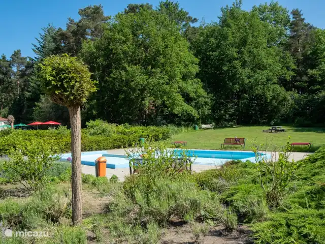 Huisje 78 in Drenthe huren in Nederland, Drenthe, Exloo - bungalow Op nog geen 10 min. fietsen (auto 5 min) is zwembad Leewal gelegen, waar u heerlijk kunt zwemmen en ontspannen.