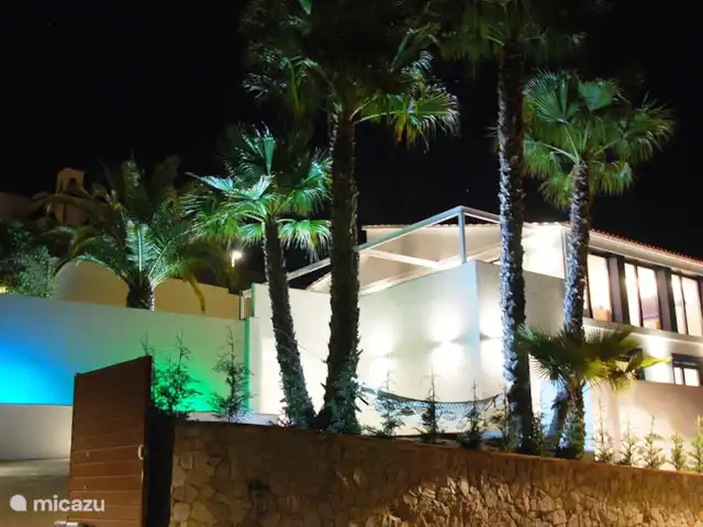 Location de Vacances Espagne, Costa Brava, Palamos, villa - Manuki Mas Costa Brava Villa Eclairage de nuit
