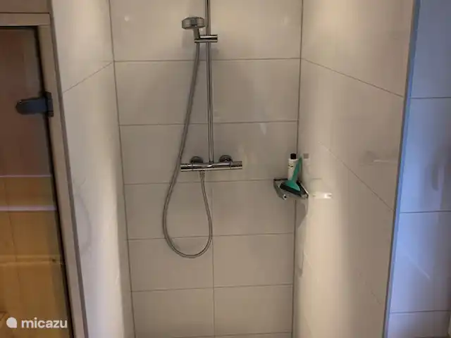 Casa de vacaciones Pura Vida en Países Bajos, Overijssel, Holten - casa vacacional Preciosa ducha de lluvia