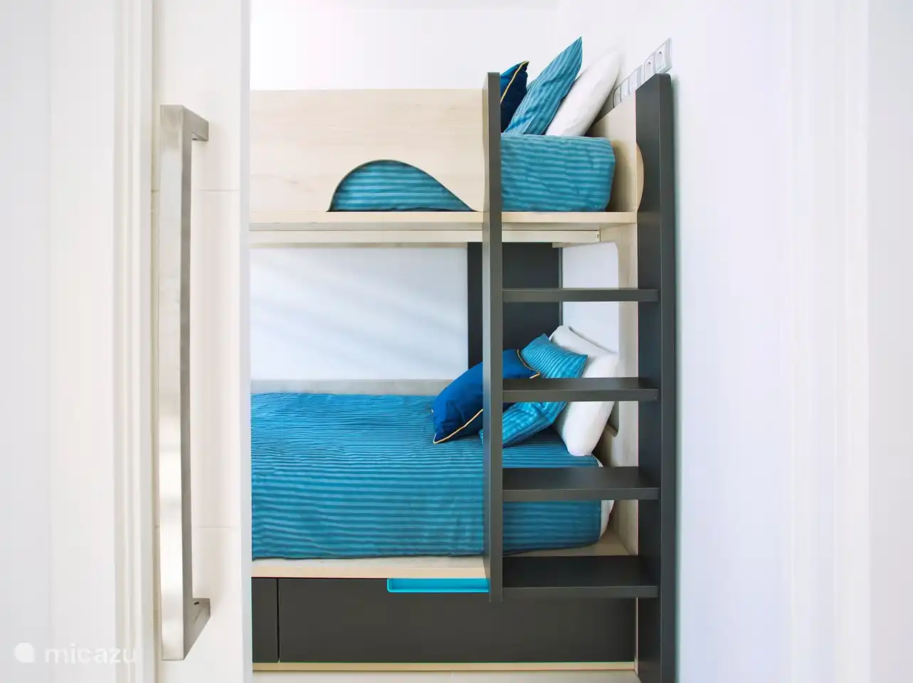 Espace de couchage supplémentaire dans la chambre principale