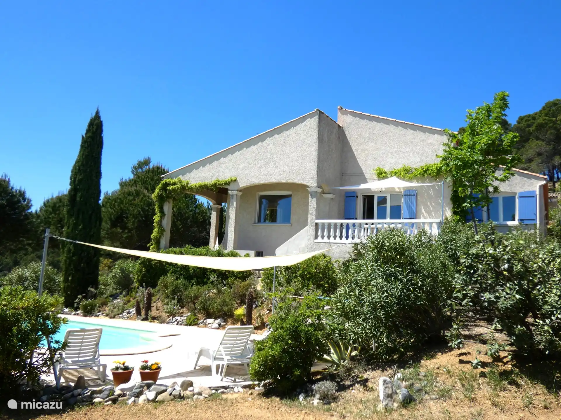 Luxusvilla mit schöner Aussicht in Frankreich, Hérault, Montouliers - Villa