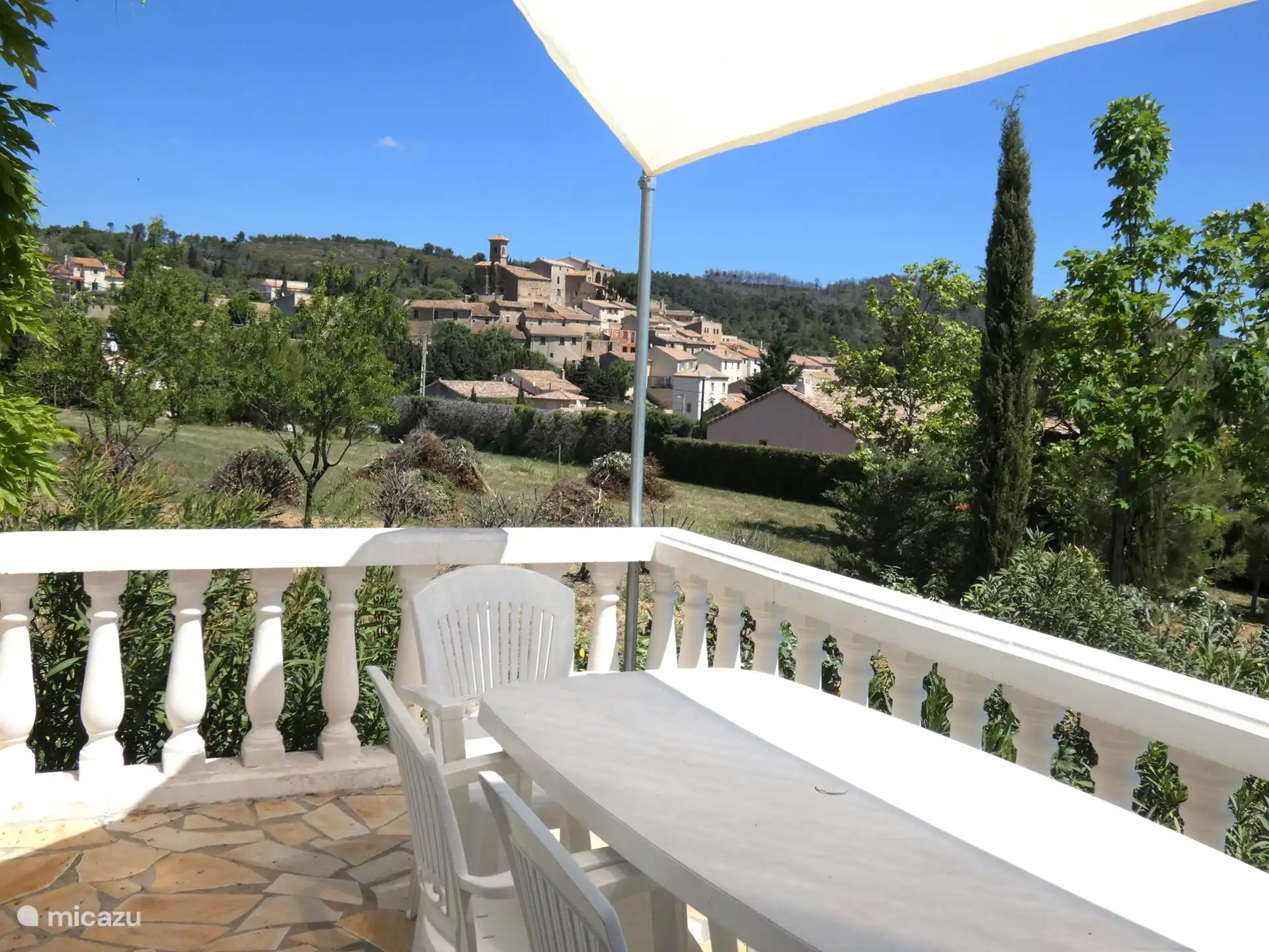 Luxusvilla mit schöner Aussicht in Frankreich, Hérault, Montouliers - Villa