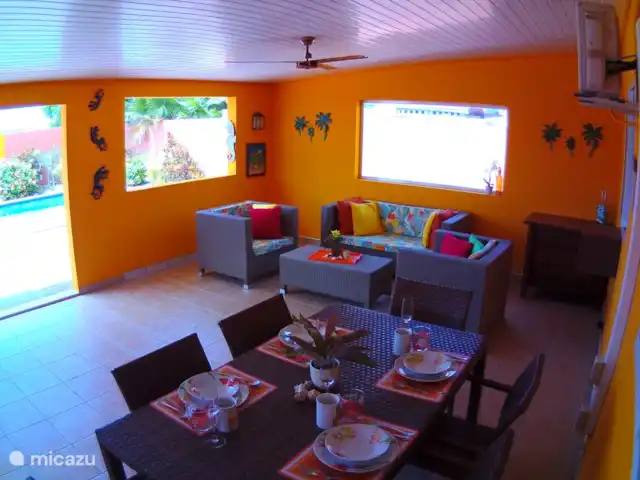 Cas Trupial - Villa con piscina en Aruba, Paradera, Paradera - villa porche cubierto