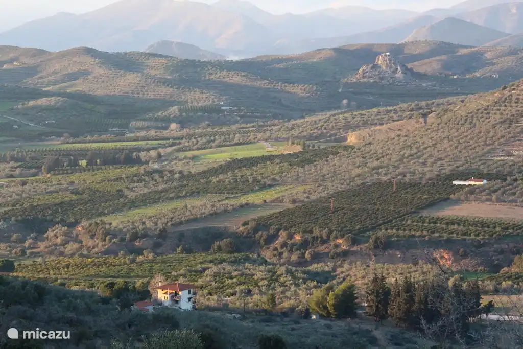 Oneiro Mas in the middle of nature