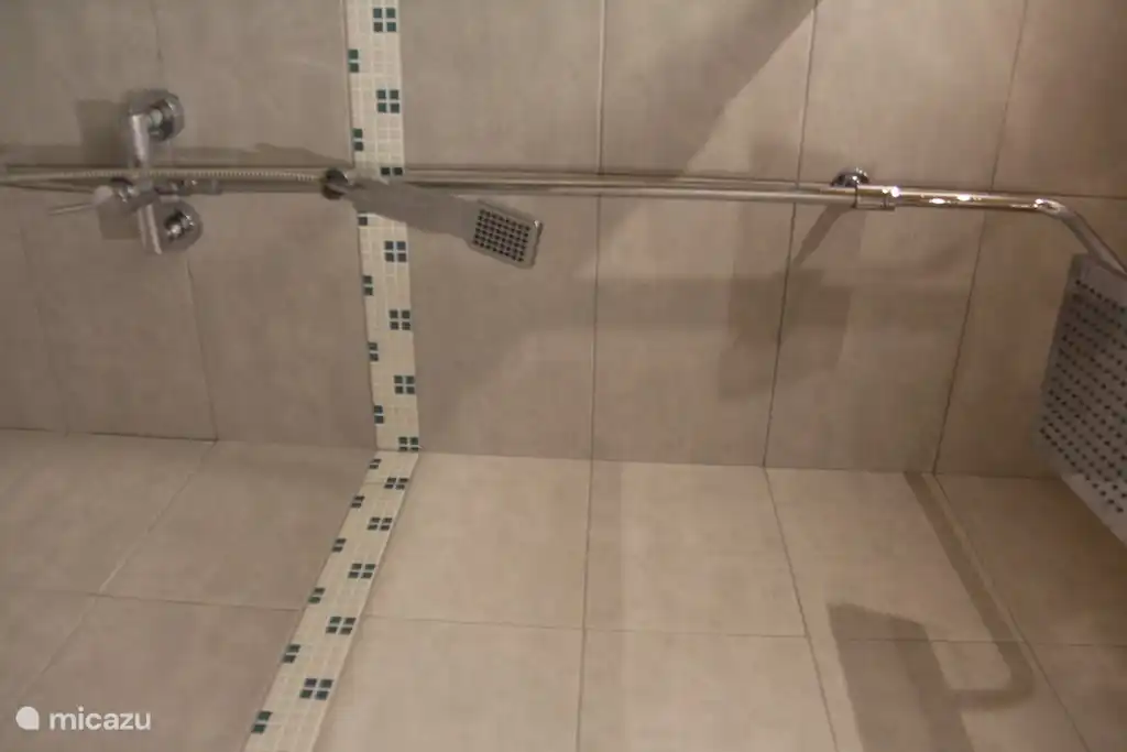 Bathroom ID Studio Room