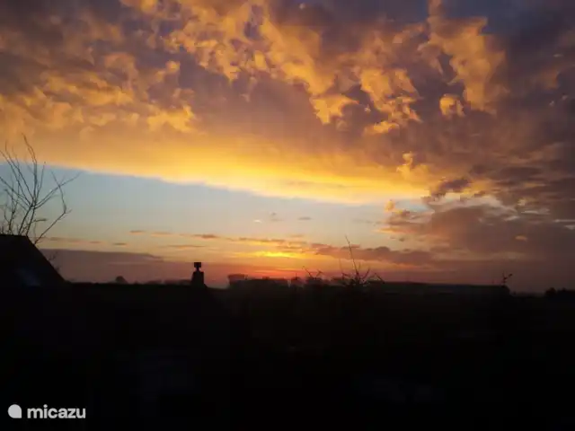 Casa de vacaciones 'La vieja escuela' en Países Bajos, Zelanda, IJzendijke - casa vacacional ver desbordamiento, amanecer