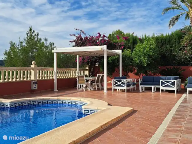 Villa de luxe avec chauffage. piscine privée | Espagne, Costa Blanca, Gata de Gorgos - villa terrasse et coin salon
