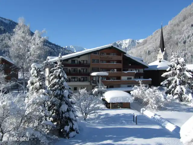 Mellau Apartamento 322 en Austria, Vorarlberg, Mellau  - apartamento Vista desde la habitación del hotel vecino Kanisfluh