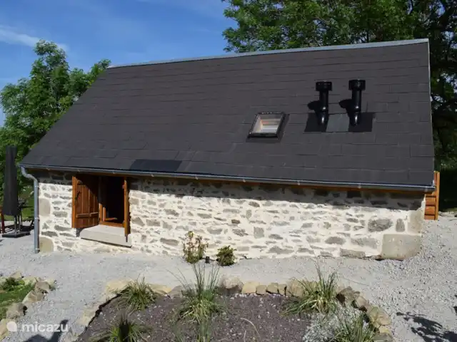 Maison QQ | France, Puy-de-Dôme, Gouttières - maison de vacances Vue de côté