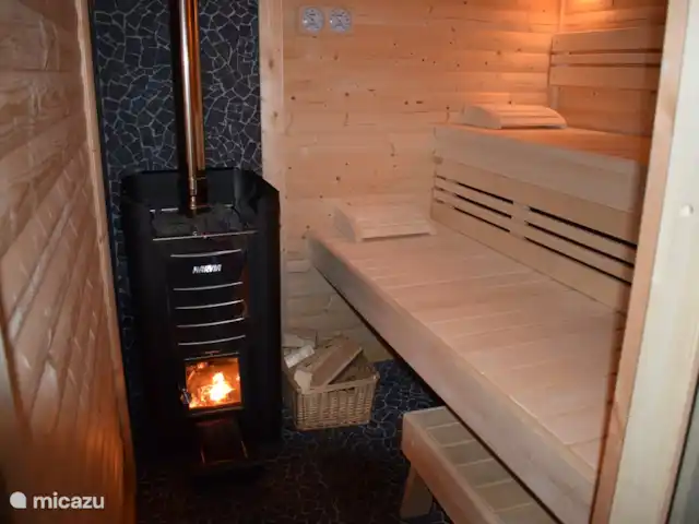Maison QQ | France, Puy-de-Dôme, Gouttières - maison de vacances Sauna finlandais au feu de bois
