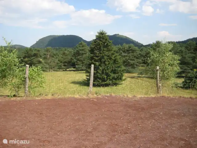Maison QQ | France, Puy-de-Dôme, Gouttières - maison de vacances Volcanisme