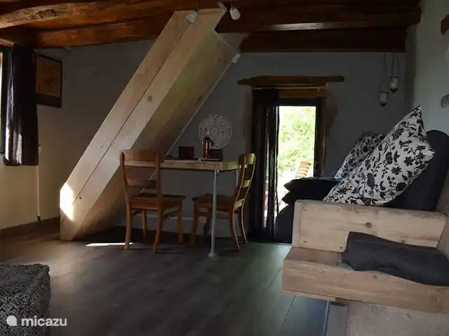 Maison QQ | France, Puy-de-Dôme, Gouttières - maison de vacances Salon