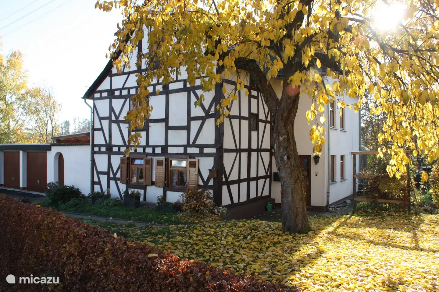 Muchas casas con entramado de madera