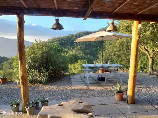 Studio Casetta dell'Angelo | Italie, Toscane, Castiglion Fiorentino - studio vue du studio sur la terrasse privée