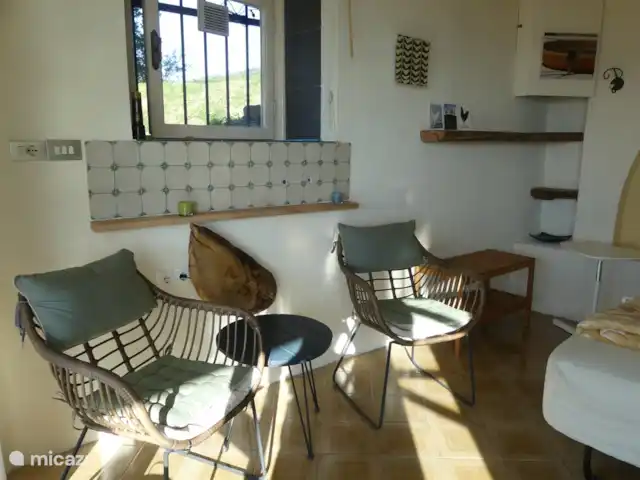 Studio Casetta dell'Angelo | Italie, Toscane, Castiglion Fiorentino - studio un siège confortable à l'intérieur du studio