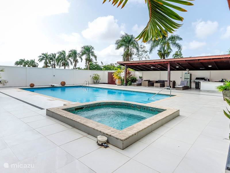 Maison de Vacances Suriname, Commewijne, New Amsterdam Villa Villa tropicale avec piscine et jacuzzi