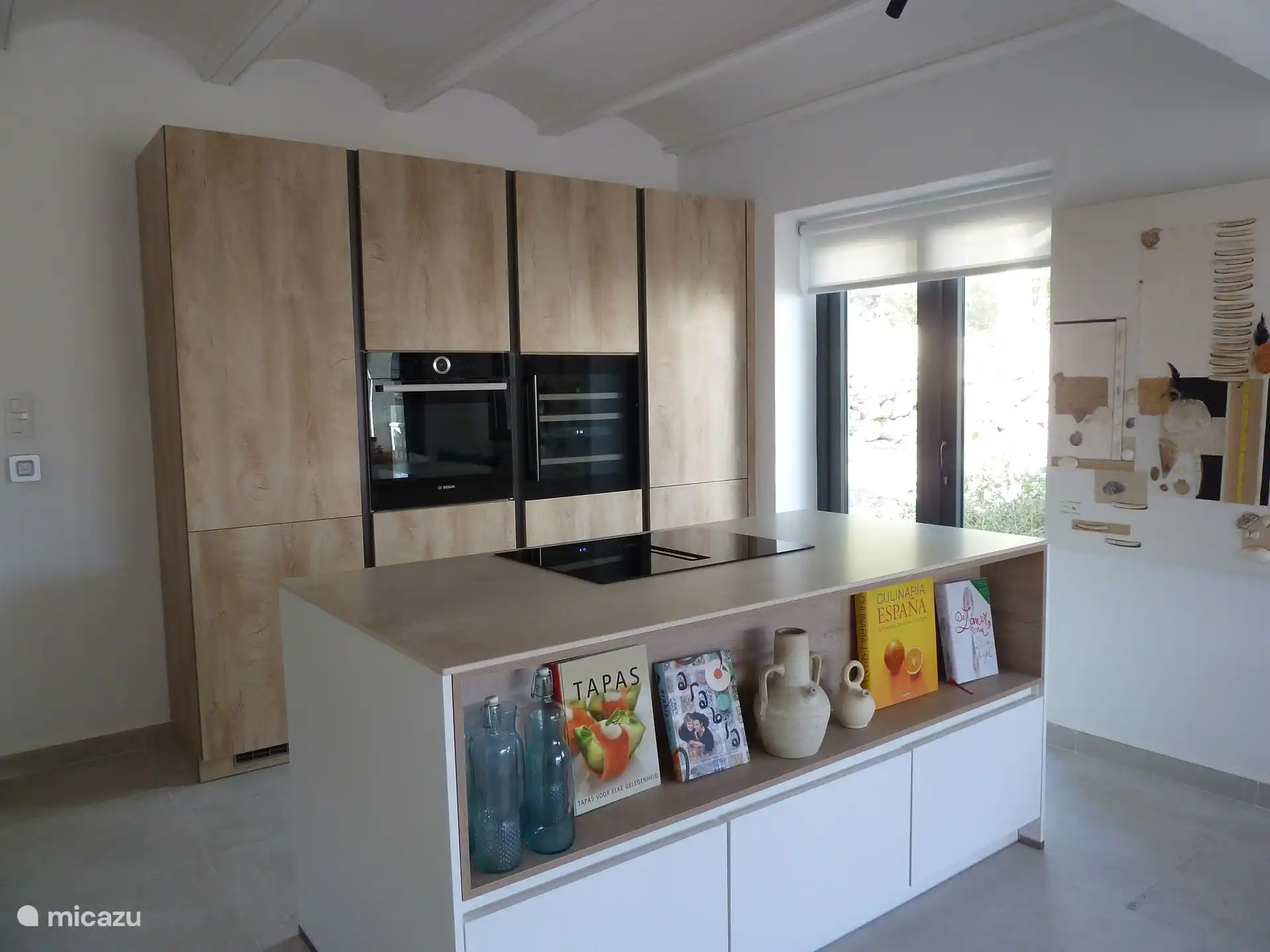 Küchenhaus 2 mit Kochinsel