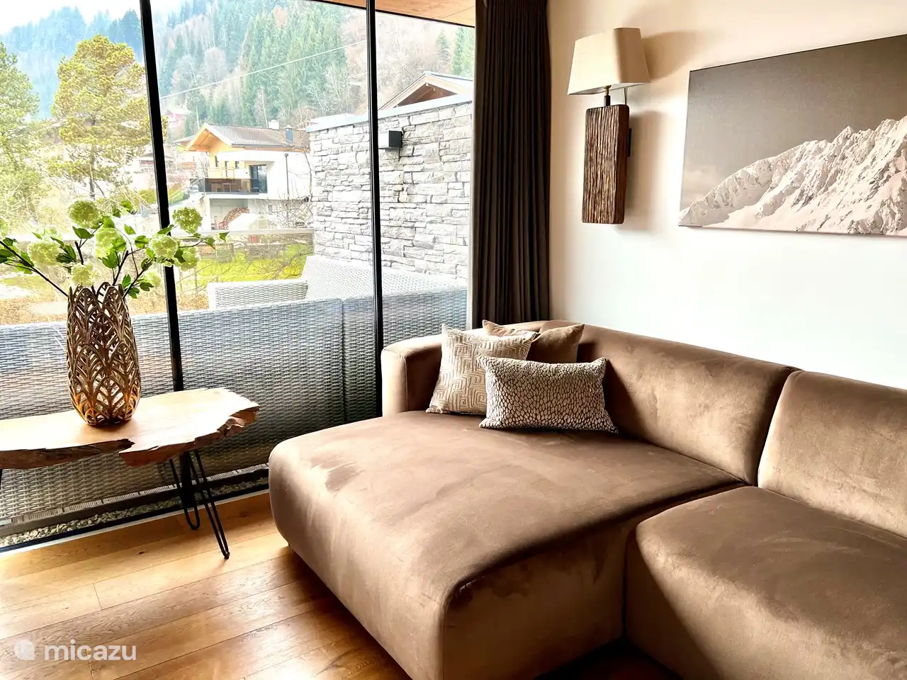 Luxuriöses Lounge-Sofa