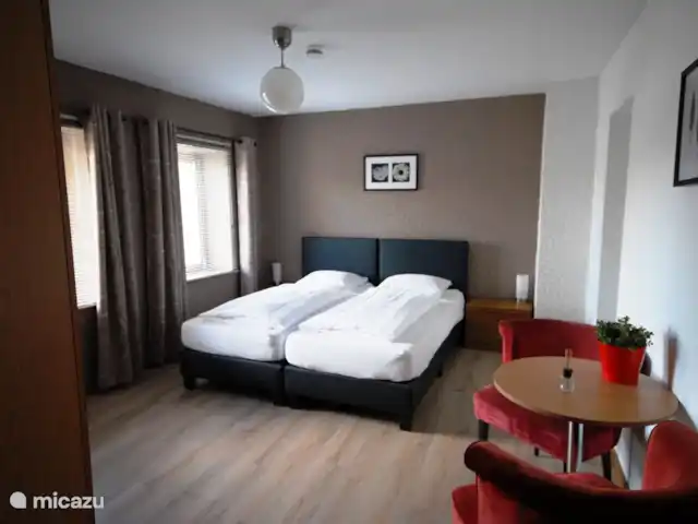 Ferienhaus Salm huren in Duitsland, Eifel, Salm - vakantiehuis Kamer 1. 2 x boxspring op eerste verdieping .
Heeft eigen badkamer.