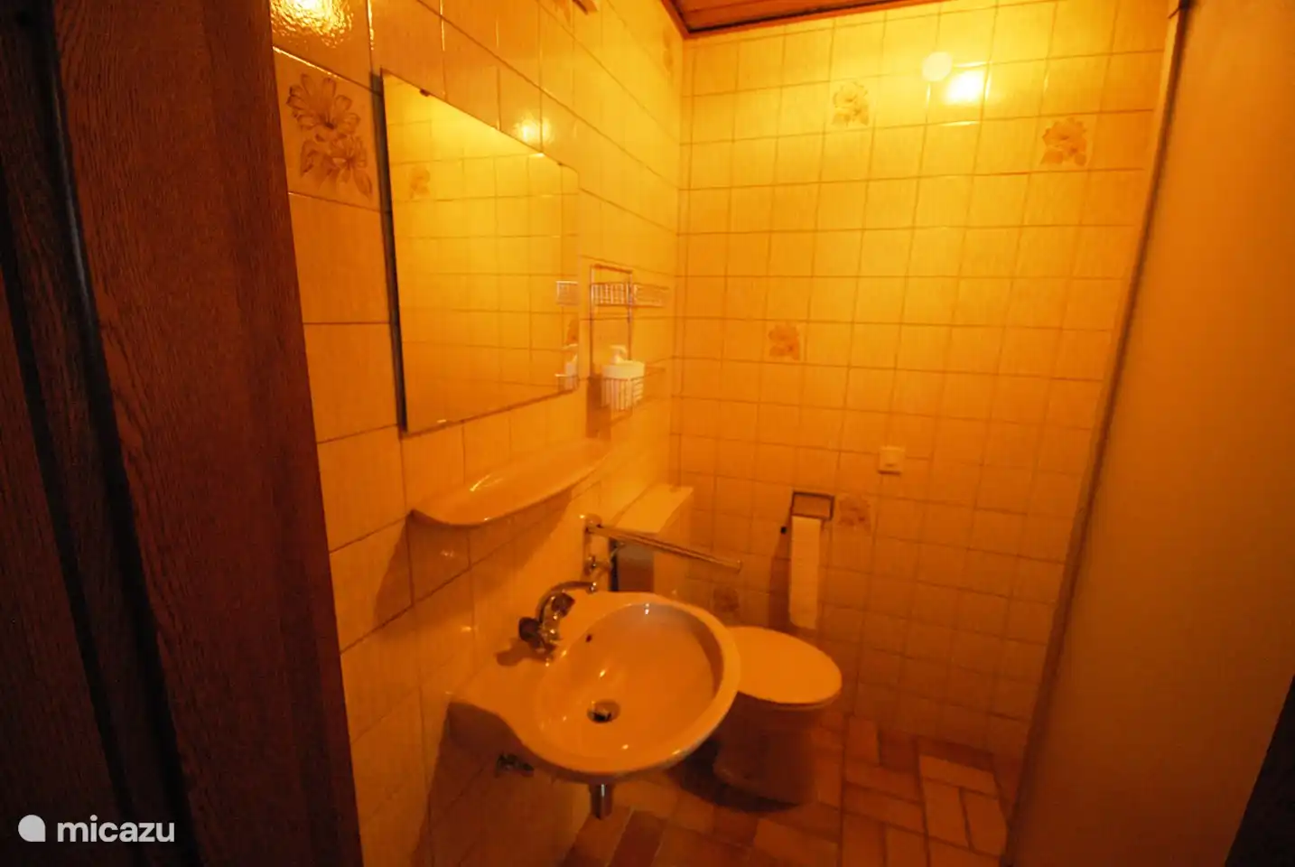 Badezimmer von Zimmer 14
