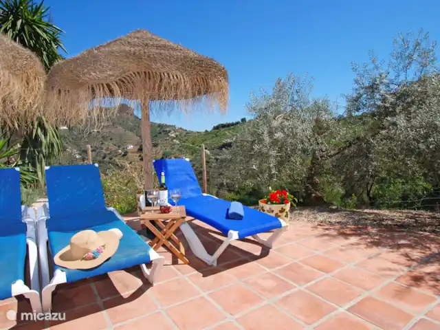 Villa Roblé | Espagne, Costa del Sol, Comares - maison de vacances Le coin lecture ou bain de soleil