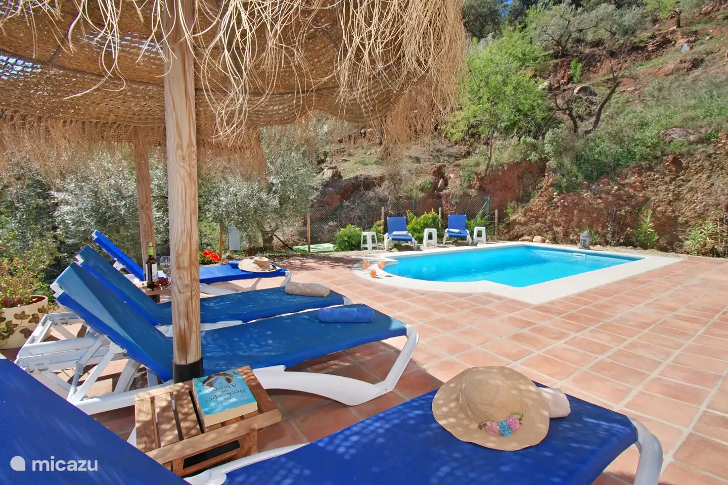 Le coin lecture ou bain de soleil