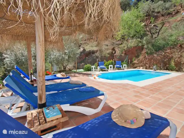 Villa Roblé | Espagne, Costa del Sol, Comares - maison de vacances Le coin lecture ou bain de soleil