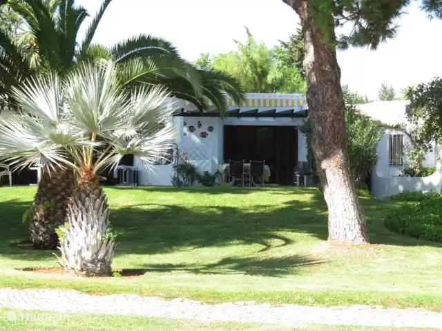 Location de Vacances Portugal, Algarve, Olhos De Agua, maison mitoyenne - Balaia Golf Village 369, El Dorado vue de la terrasse
