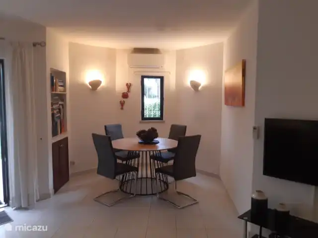 Location de Vacances Portugal, Algarve, Olhos De Agua, maison mitoyenne - Balaia Golf Village 369, El Dorado Salle à manger