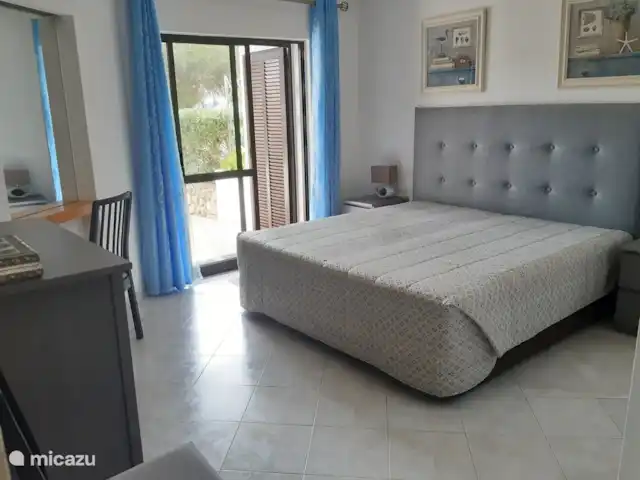 Location de Vacances Portugal, Algarve, Olhos De Agua, maison mitoyenne - Balaia Golf Village 369, El Dorado chambre principale