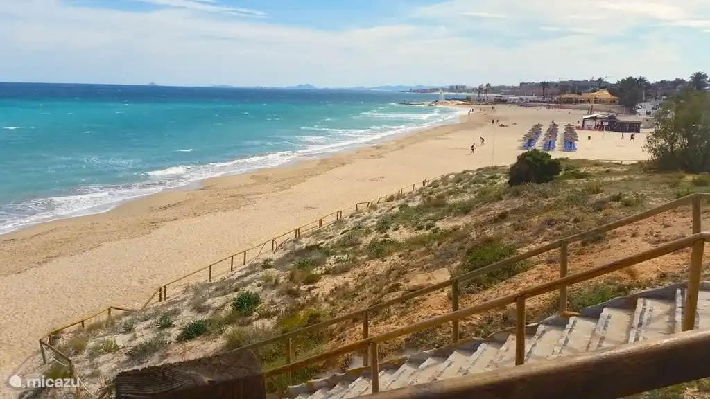 Die langgestreckten Sandstrände von La Mata und Guardamar del Segura. Kilometer Wandergenuss!