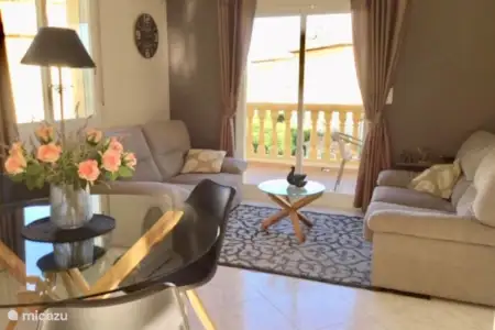 Get Diving Snorkeling Rent These Holiday Homes Micazu Free Get Wallpaper Diving Snorkeling Rent These Holiday Homes Micazu For iPhone