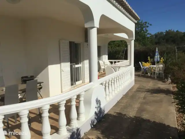Villa Belo Romao en Portugal, Algarve, Moncarapacho - villa porche