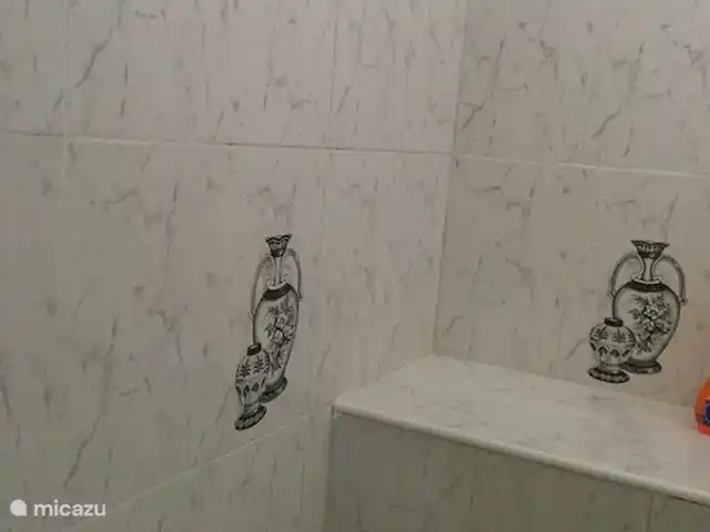 Villa Belo Romao en Portugal, Algarve, Moncarapacho - villa alicatar baño 2