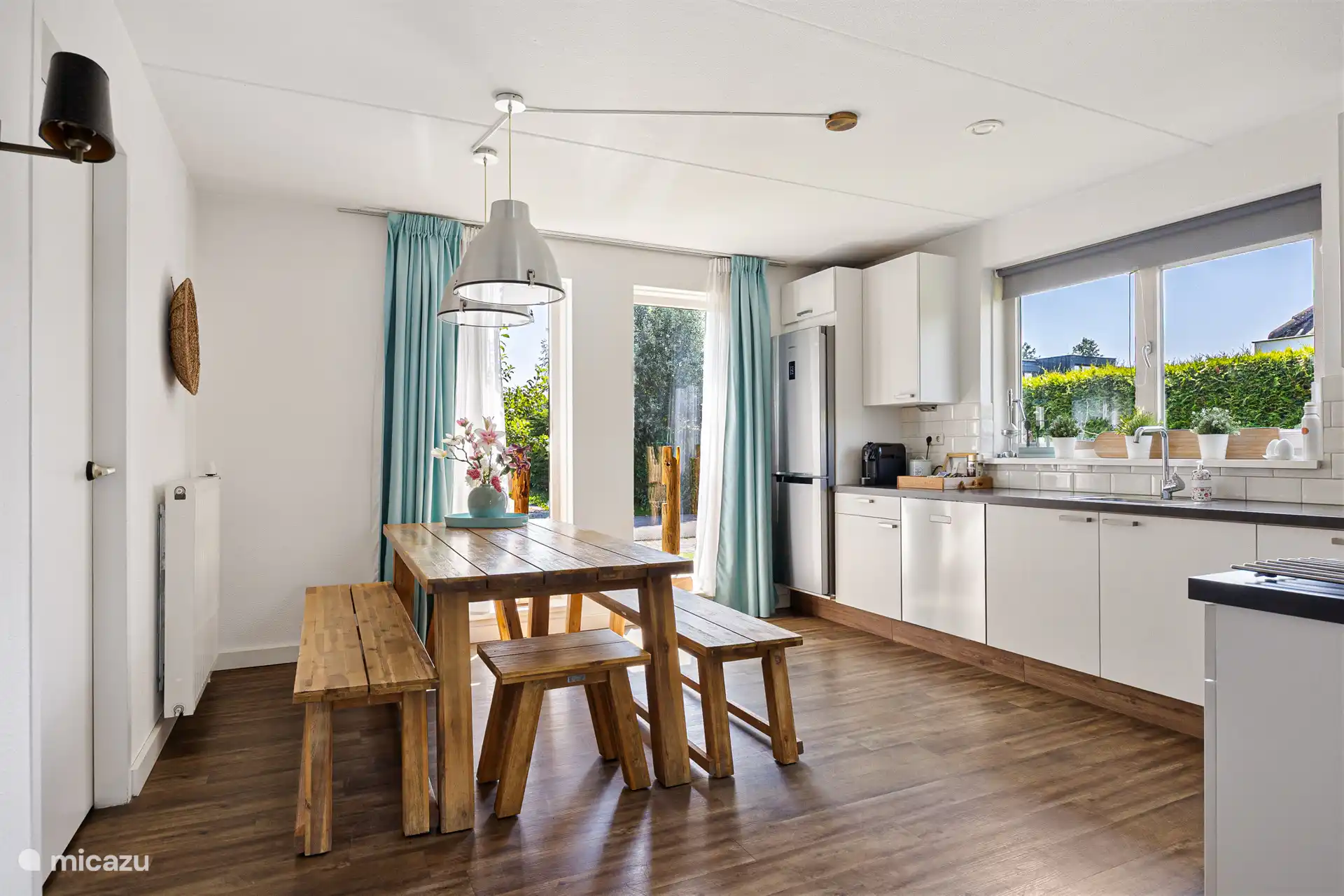 Kitchen of course with a dishwasher
