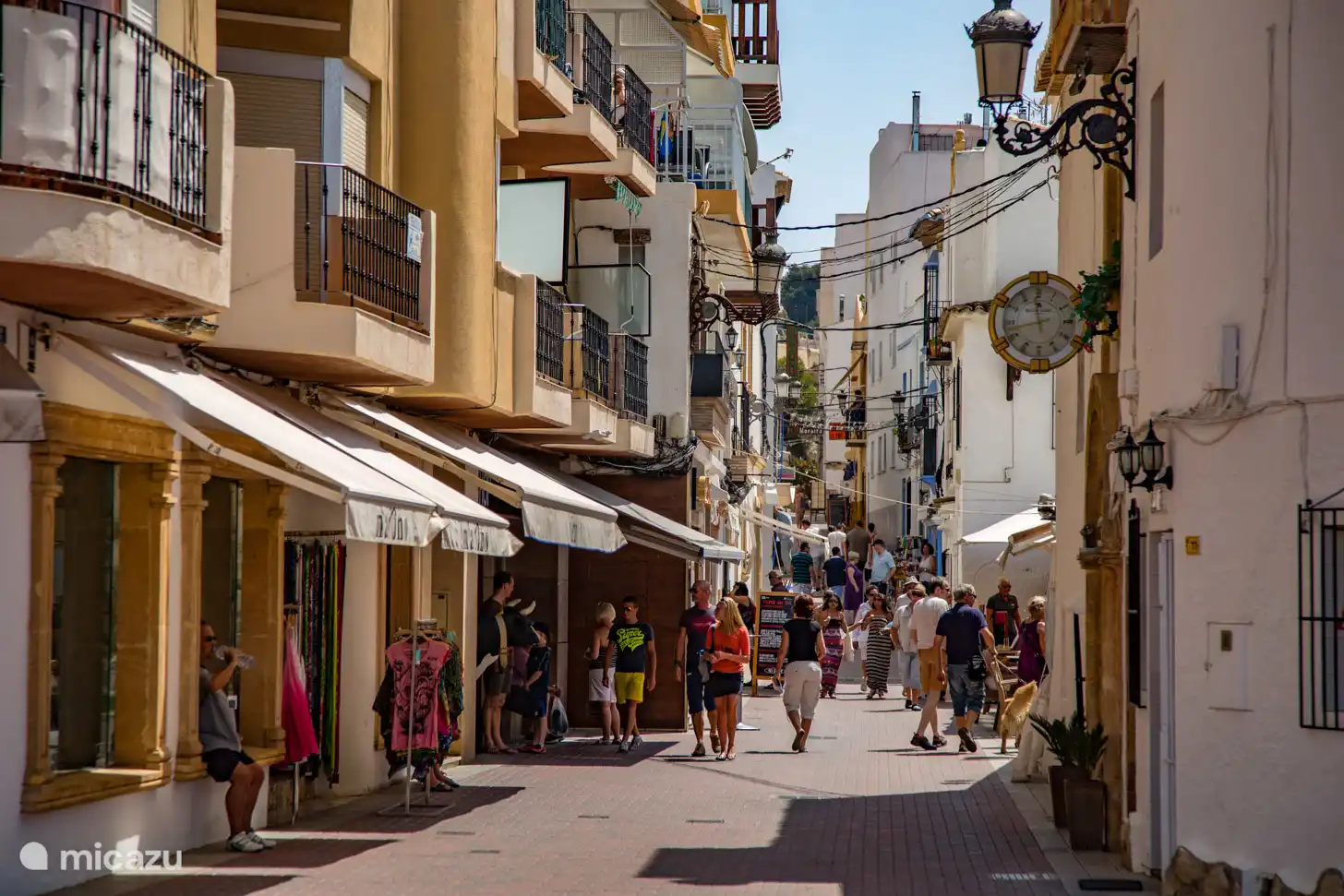 Nice boutiques and authentic restaurants 