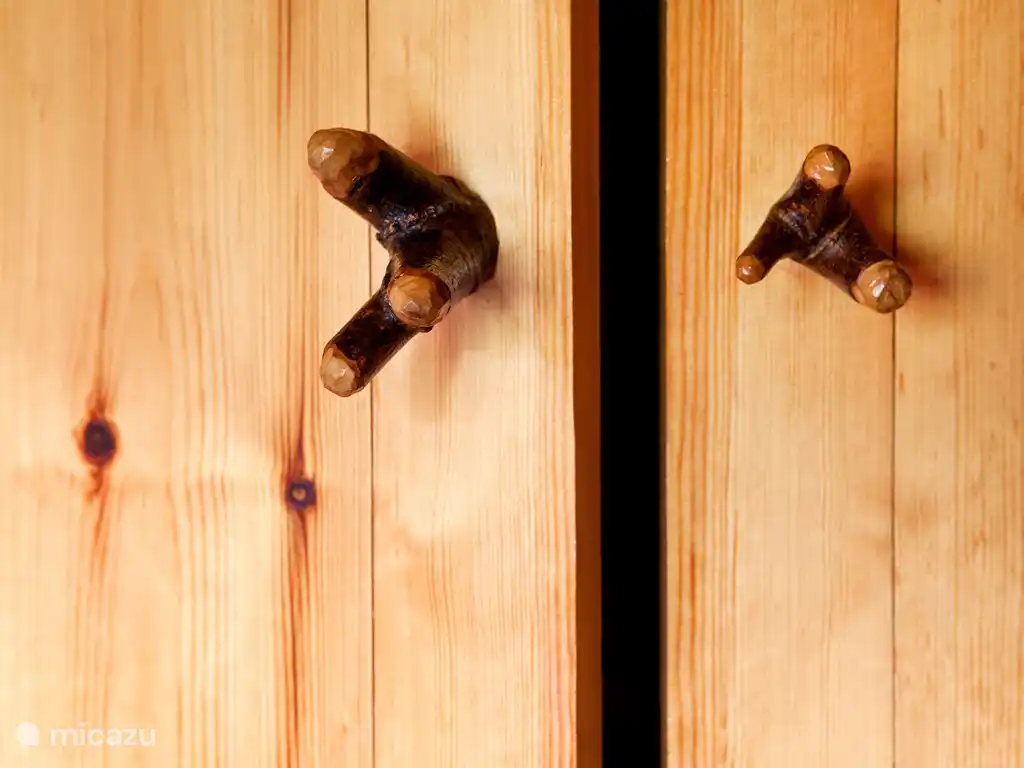 Detail Küchengriffe von Oliven